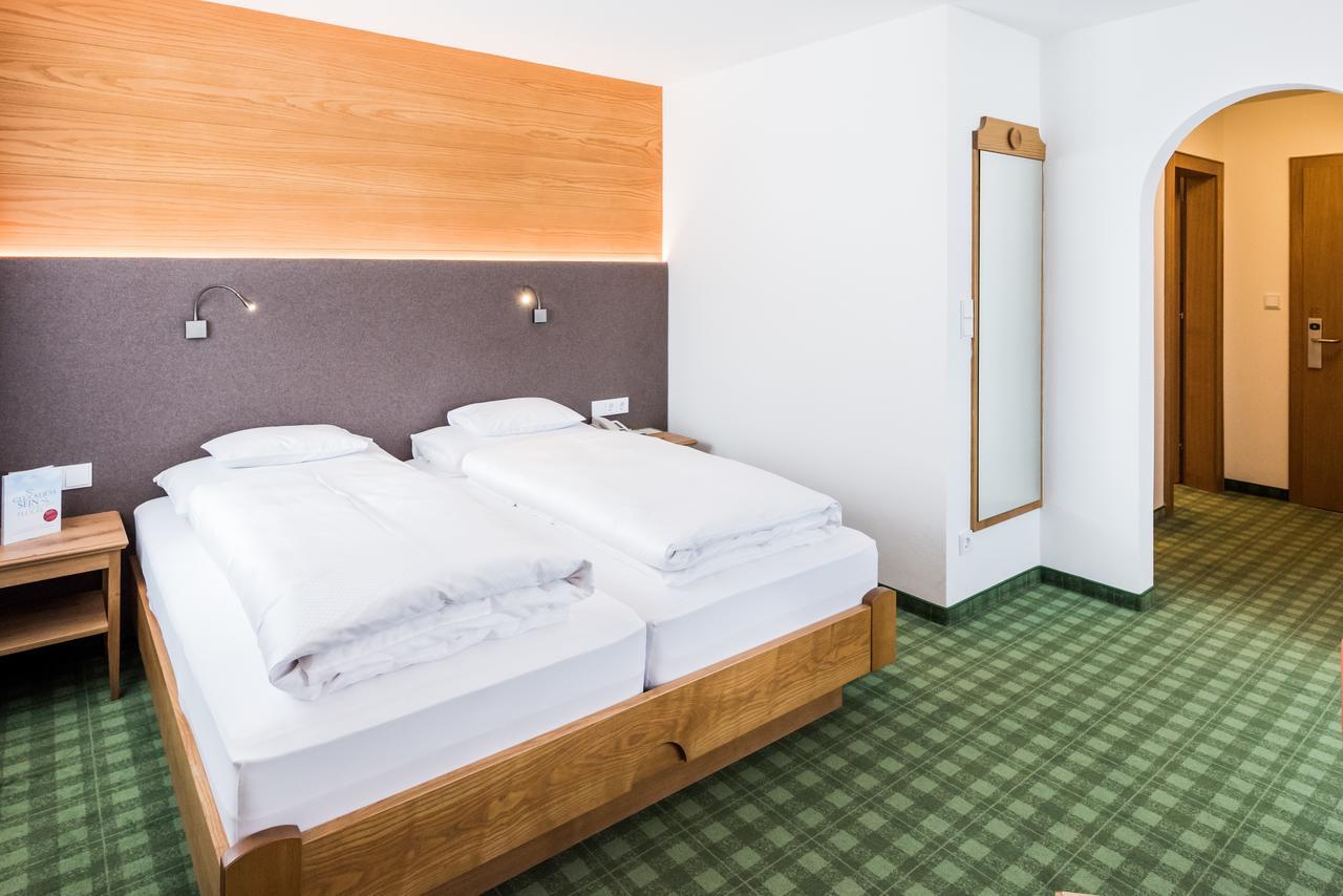 Hotel Walserberg Warth  Kültér fotó